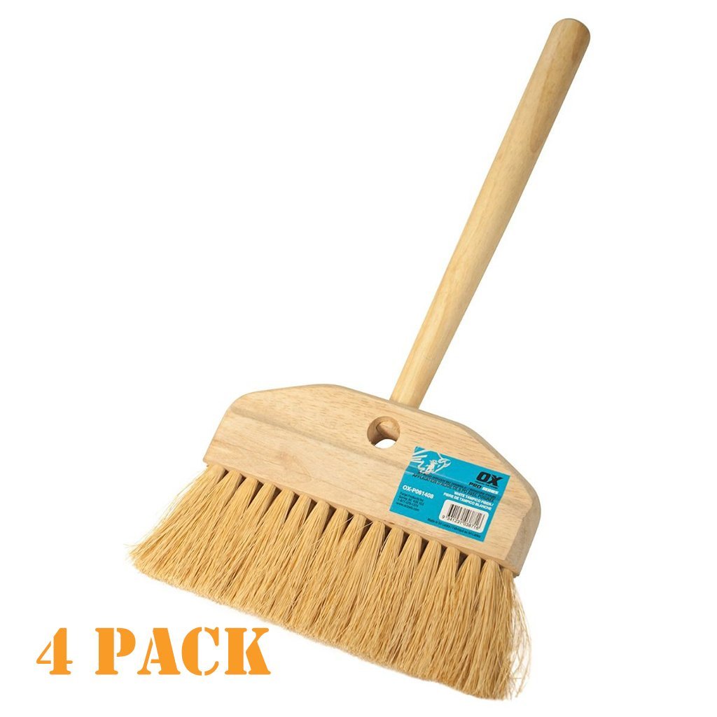 Wood Handle & Natural Tampico Small Round Scrub Brush